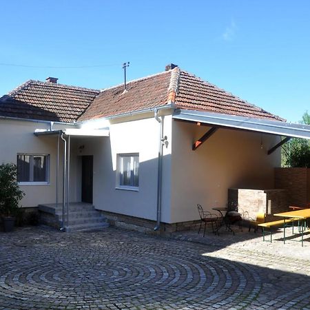 Guesthouse Djuric Negotin Esterno foto